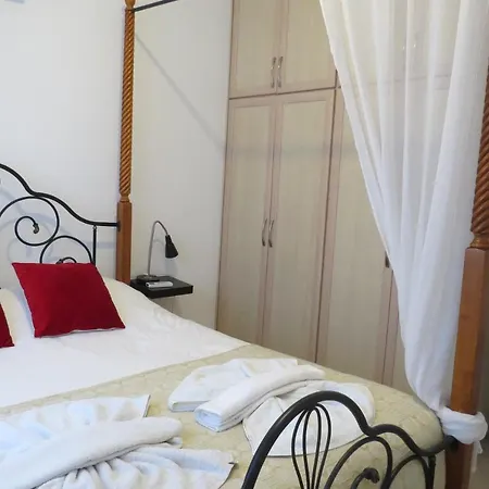 Melania Gardens 아파트 *