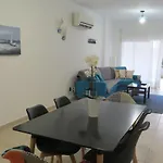 Melania Gardens Apartament *